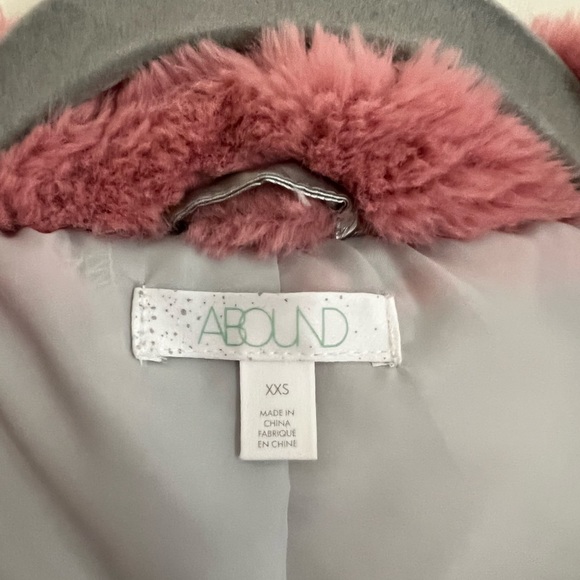 Abound silver jacket with pink fur collar - Picture 5 of 6